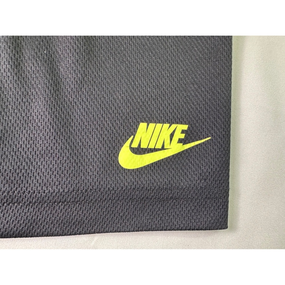 Nike Kids Black Shorts Athletic Neon Yellow Logo Basketball Soccer‎ Size S 3-4Y - Picture 2 of 8